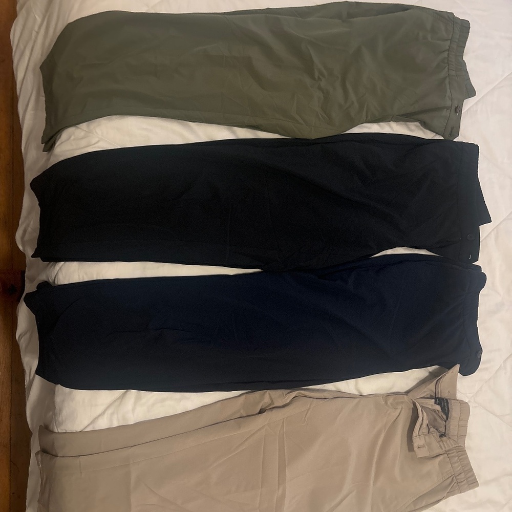 Banana Republic Airstretch Business Casual/Golf Pants